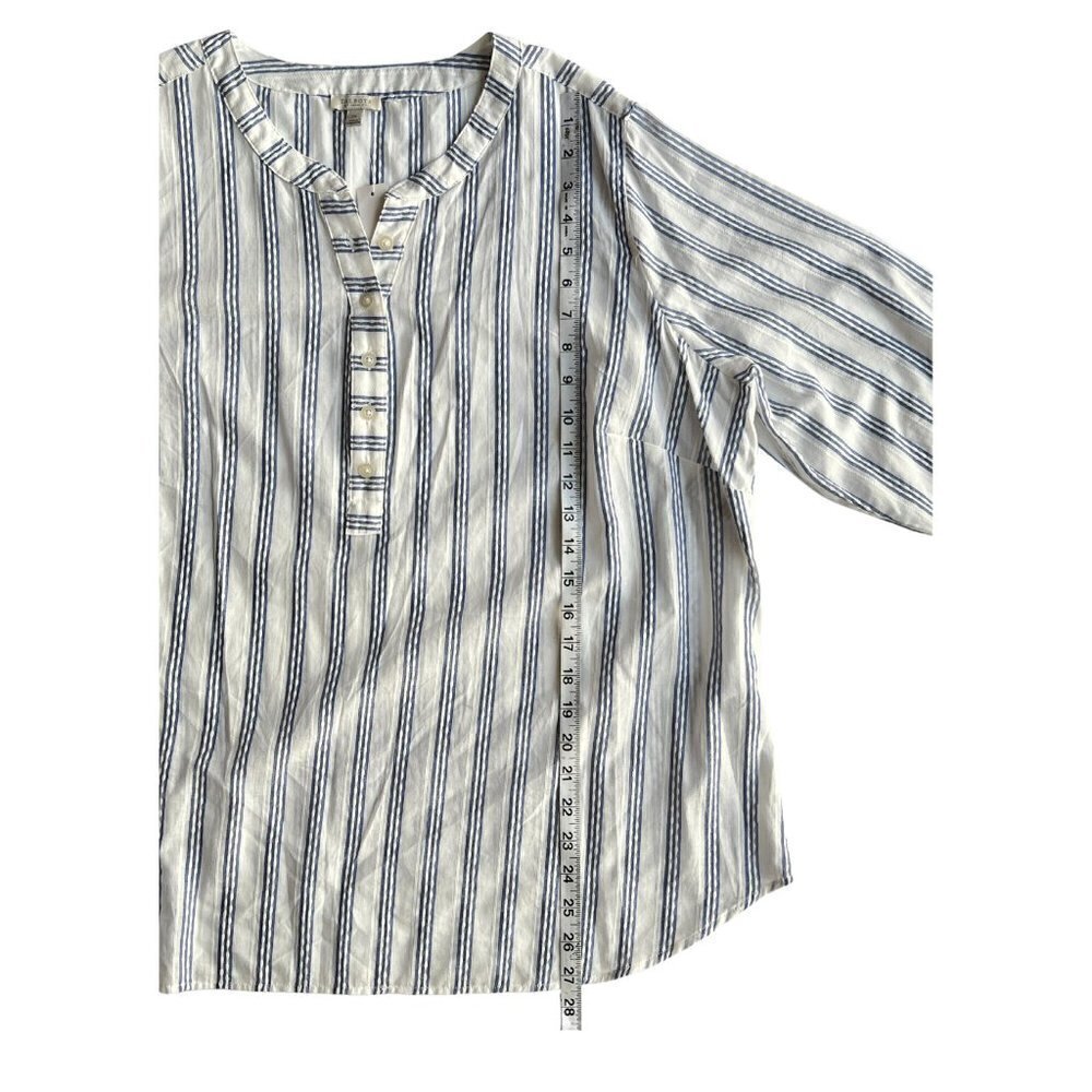 Talbots Women's Seasucker Blouse with 3/4 Sleeves, 2X - Picture 6 of 10